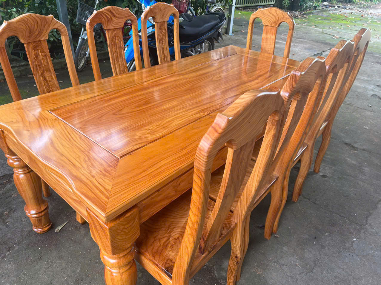 Nội Thất Gỗ Tự Nhiên Cao Cấp