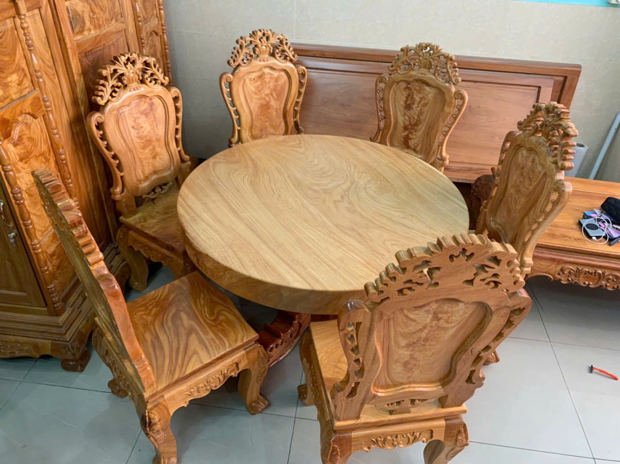 Bộ Bàn Ăn Tròn Gỗ Gõ Đỏ - Mâm Xoay (Ghế Chạm Đỉnh)